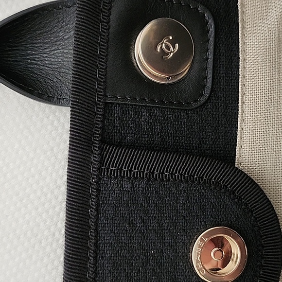 Chanel deauville shopping tote small - Picture 4 of 14